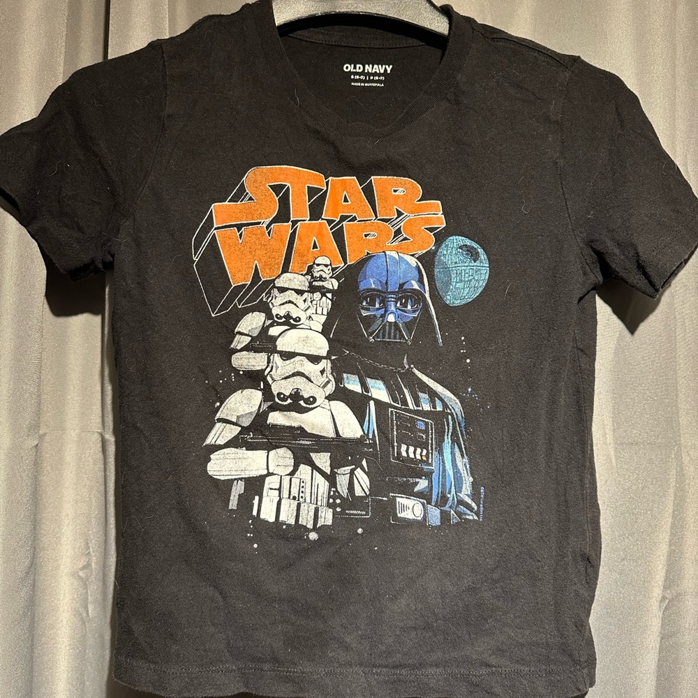 Old Navy Black and Star Wars Tee